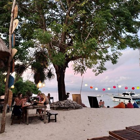 Molamola House Hotel Nusa Lembongan  Bagian luar foto