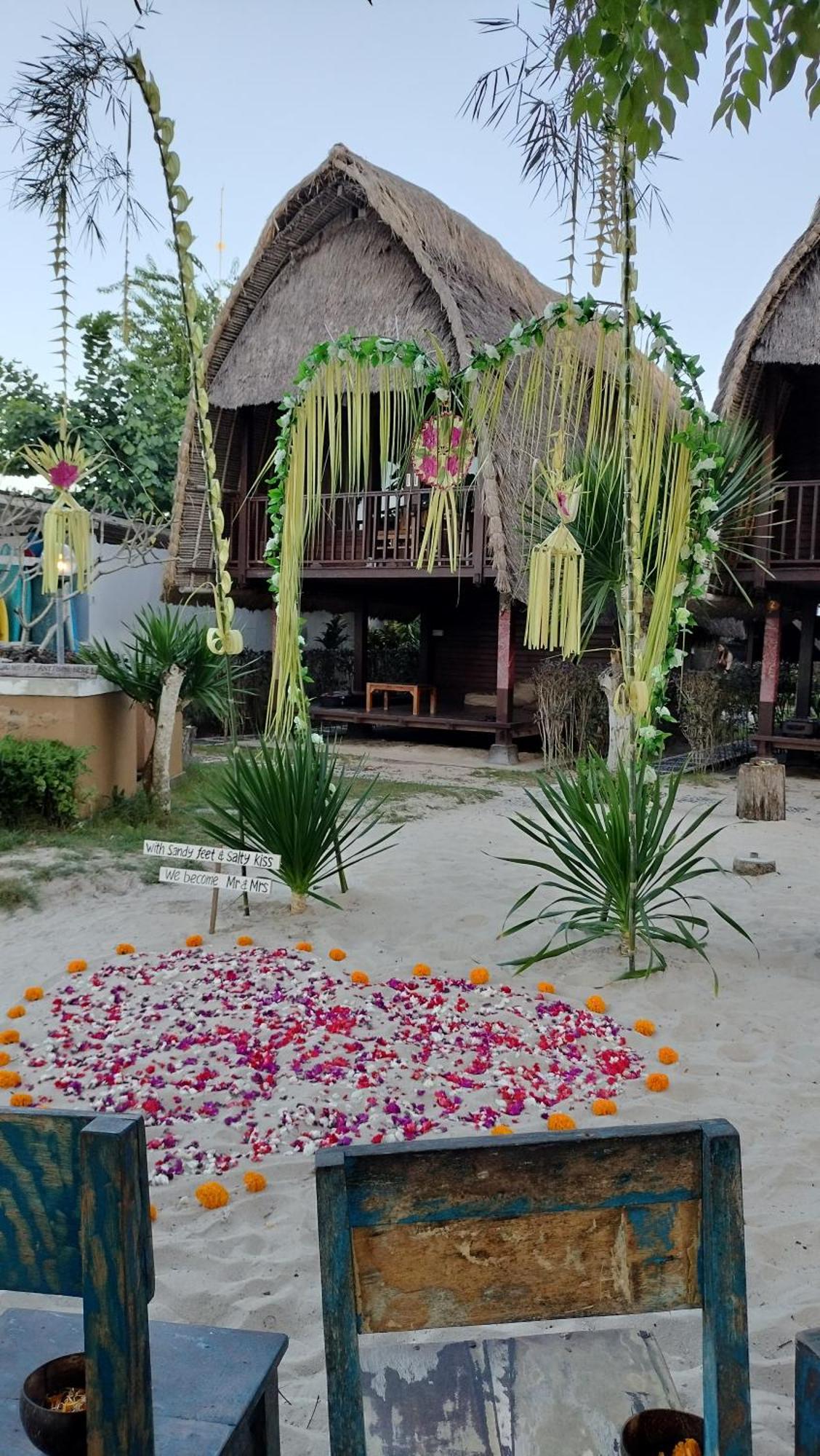 Molamola House Hotel Nusa Lembongan  Bagian luar foto