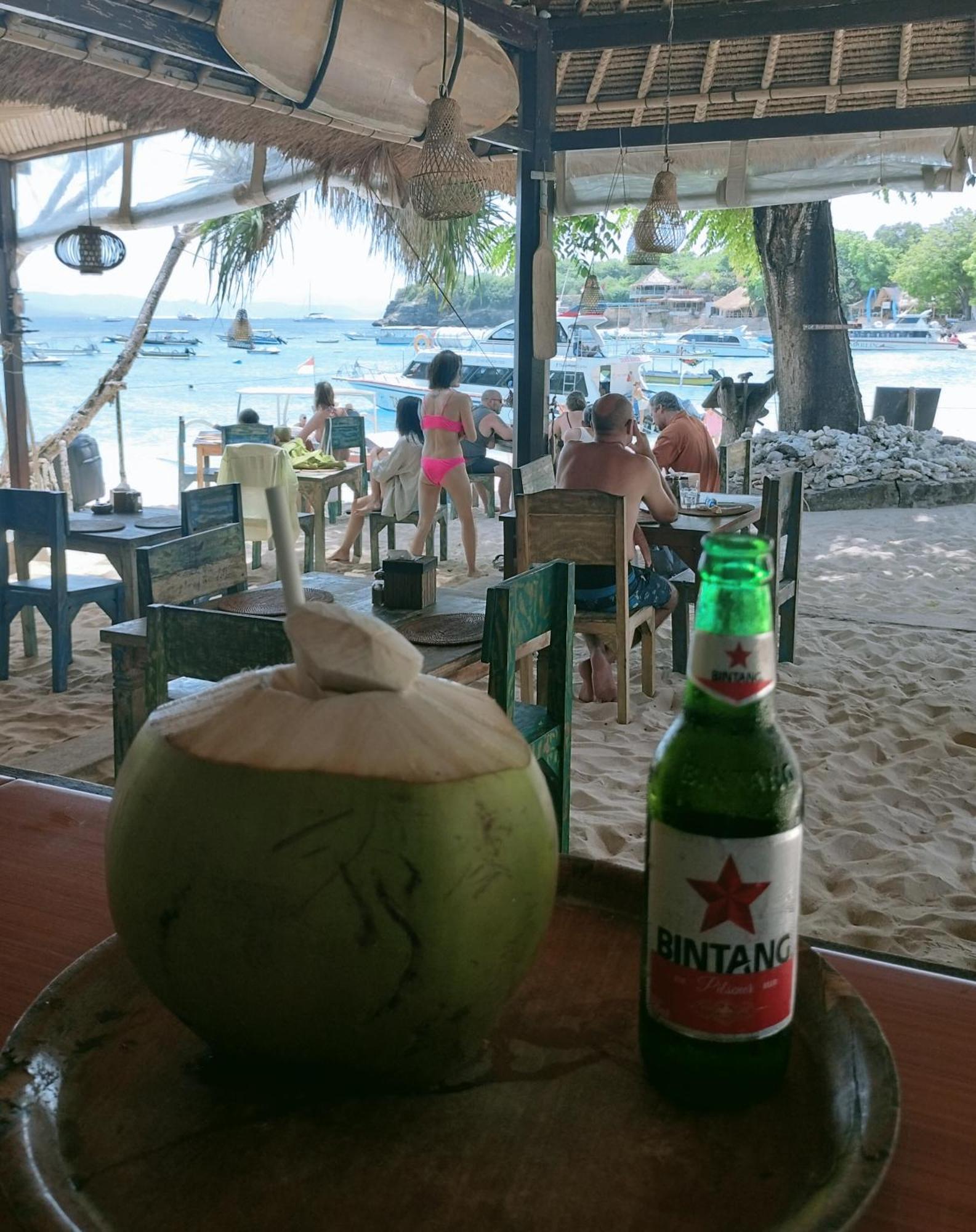 Molamola House Hotel Nusa Lembongan  Bagian luar foto