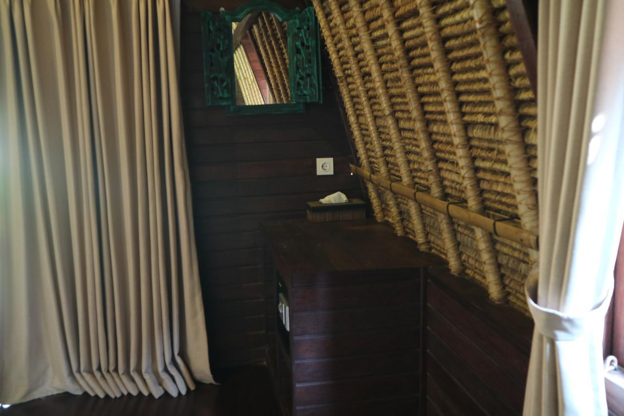 Molamola House Hotel Nusa Lembongan  Bagian luar foto