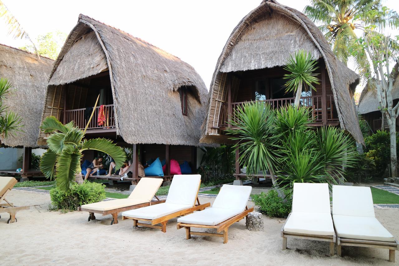 Molamola House Hotel Nusa Lembongan  Bagian luar foto