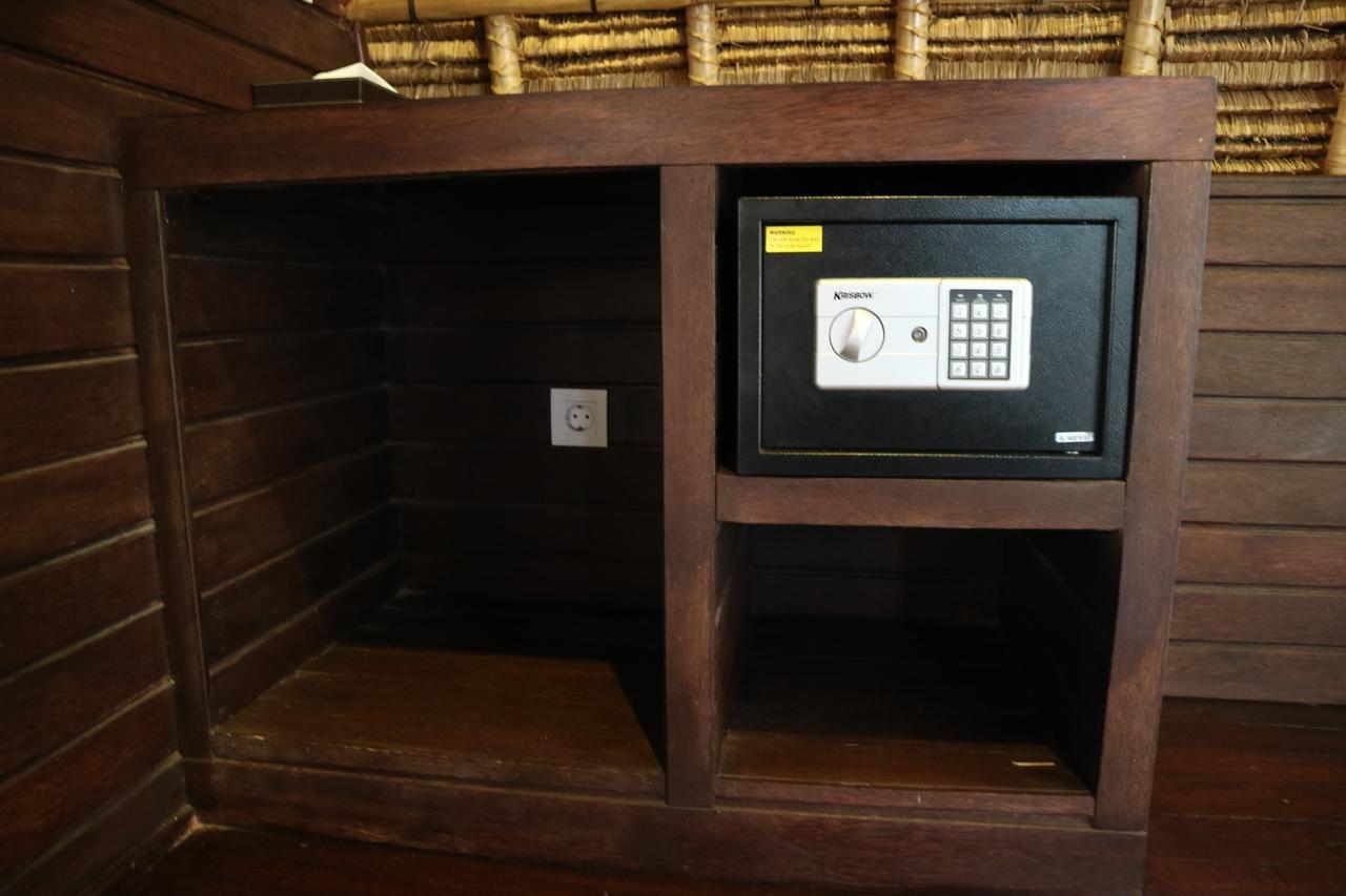 Molamola House Hotel Nusa Lembongan  Bagian luar foto