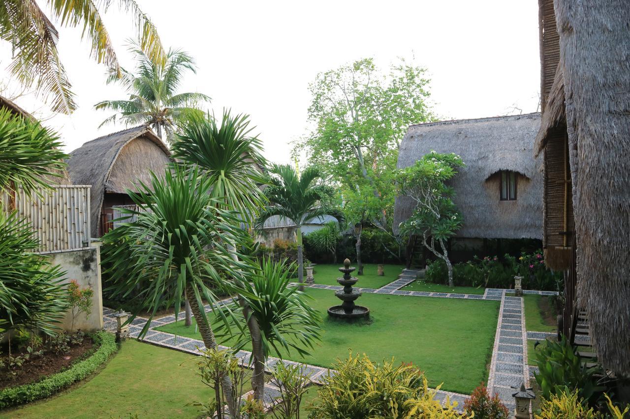 Molamola House Hotel Nusa Lembongan  Bagian luar foto